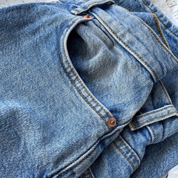 ASOS DESIGN Petite high rise '70s stretch flare jeans in midwash - Picture 6 of 6